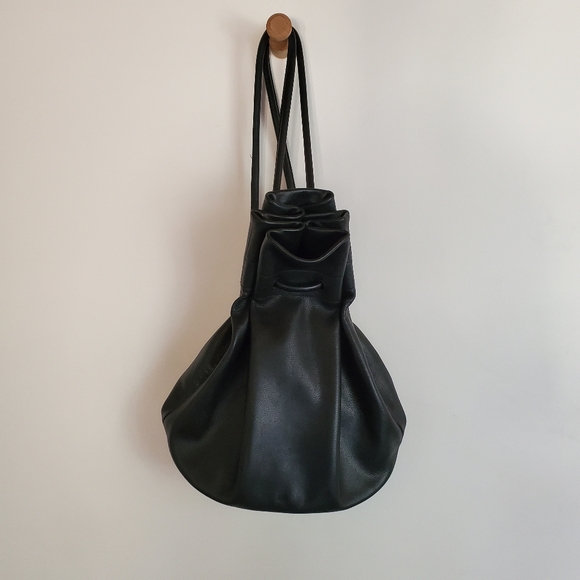 Are Studio Bell Bag Backpack - Picture 2 of 9